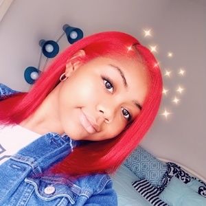 Meet your Posher, Akera